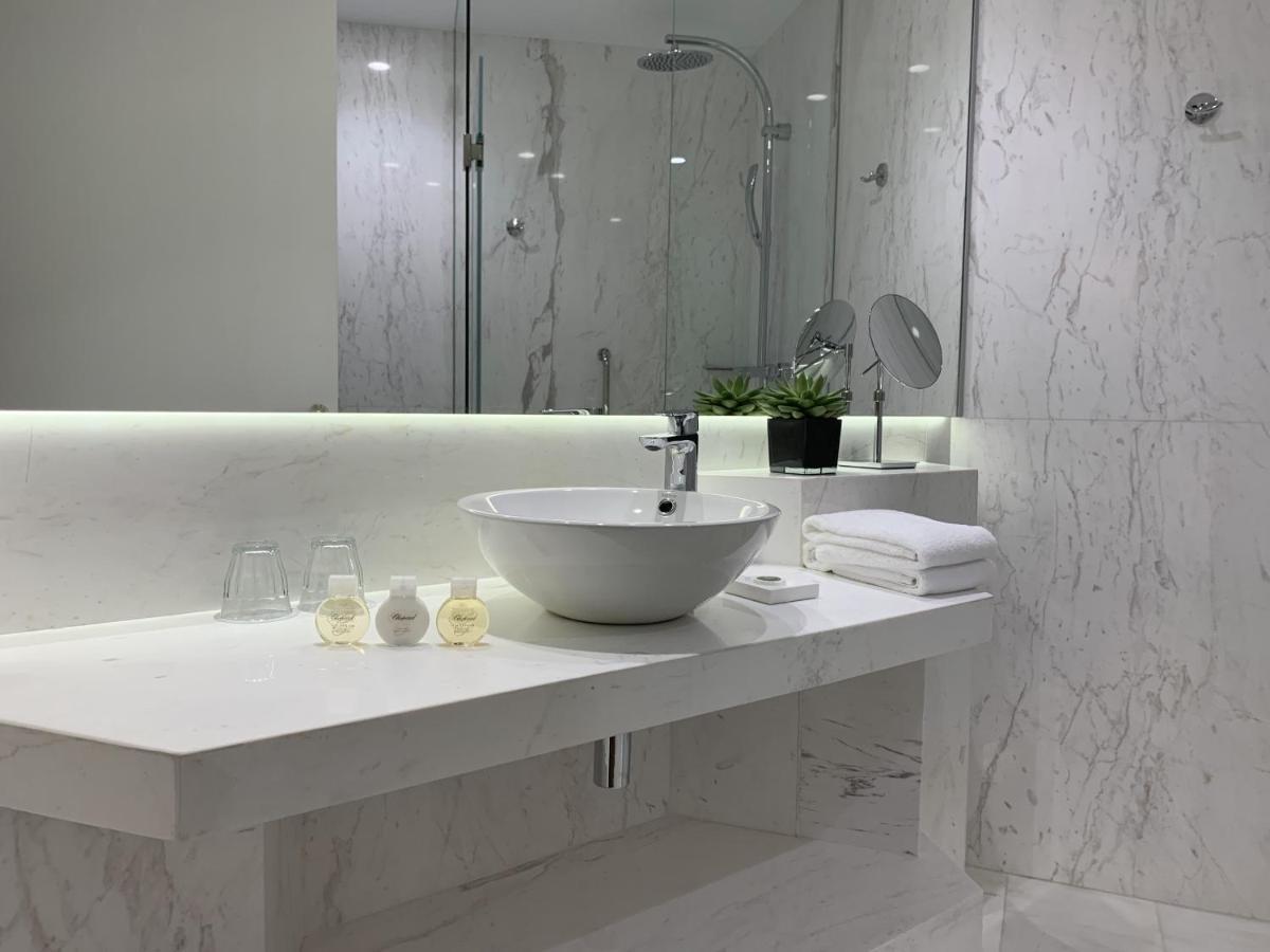 Aparthotel Mondrian Luxury & Old Town Krakau