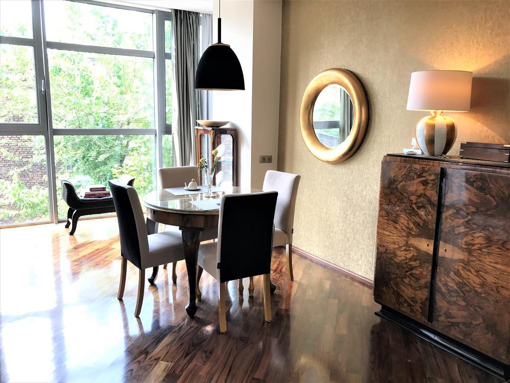 Aparthotel Mondrian Luxury & Old Town Krakau