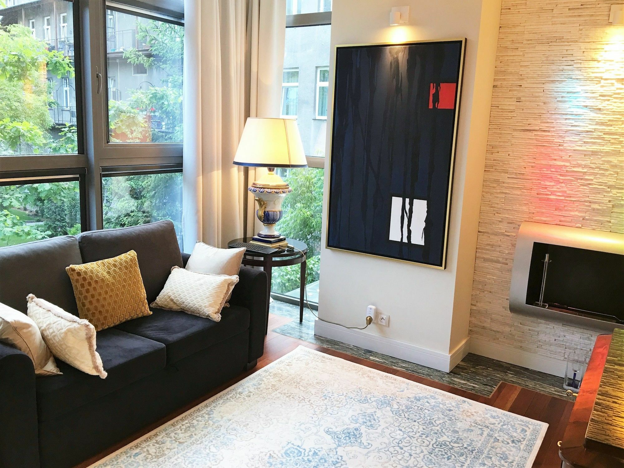 Mondrian Luxury & Old Town Krakau
